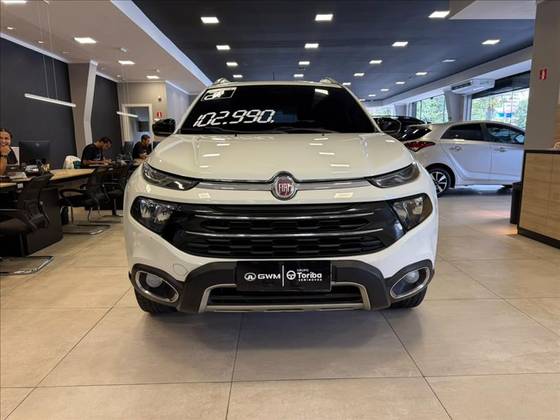 FIAT TORO 2.0 16V TURBO DIESEL VOLCANO 4WD AT9 FIAT TORO 2.0 16V TURBO DIESEL VOLCANO 4WD AT9